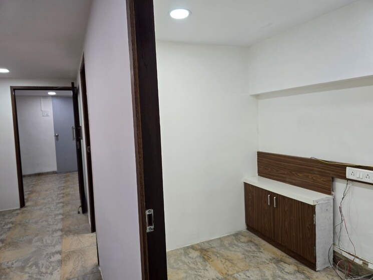 undefined, wadala west Commercial Office Space 800 Sq.Ft. In Wadala West Mumbai 9350021