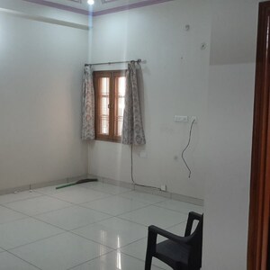 Room in  Pg at Gomti Nagar – for Rent