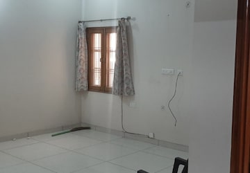 Room in  Pg at Gomti Nagar – for Rent