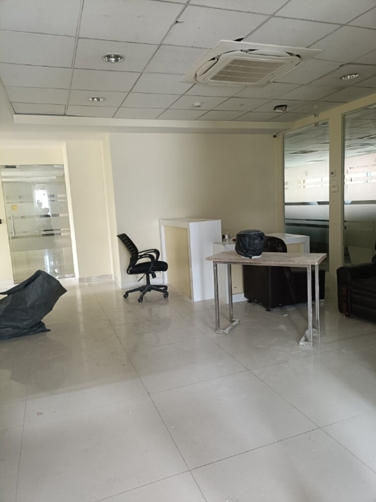 Team Area, ten-madhapur Commercial Office Space 4600 Sq.Ft. In Madhapur Hyderabad 9350066