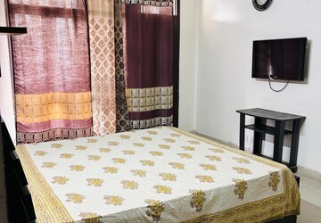 Bedroom in 3 BHK Apartment at Jaipurias Sunrise Greens Zirakpur, Vip Road – for Rent
