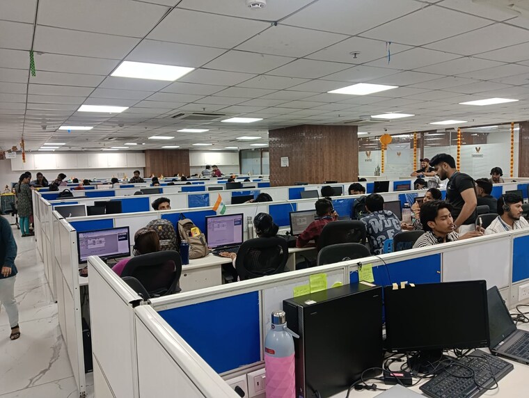 Team Area, rupa-solitaire Commercial Office Space 10000 Sq.Ft. In Kopar Khairane Navi Mumbai 9350068