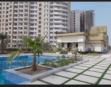 3 BHK Apartment – Exterior View View at Raheja Vedaanta, Sector 108 - for Sale