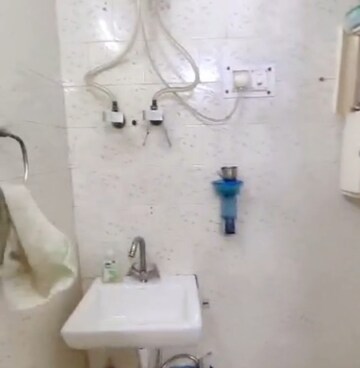 Bathroom in 1 RK Builder Floor at Patel Nagar – for Rent