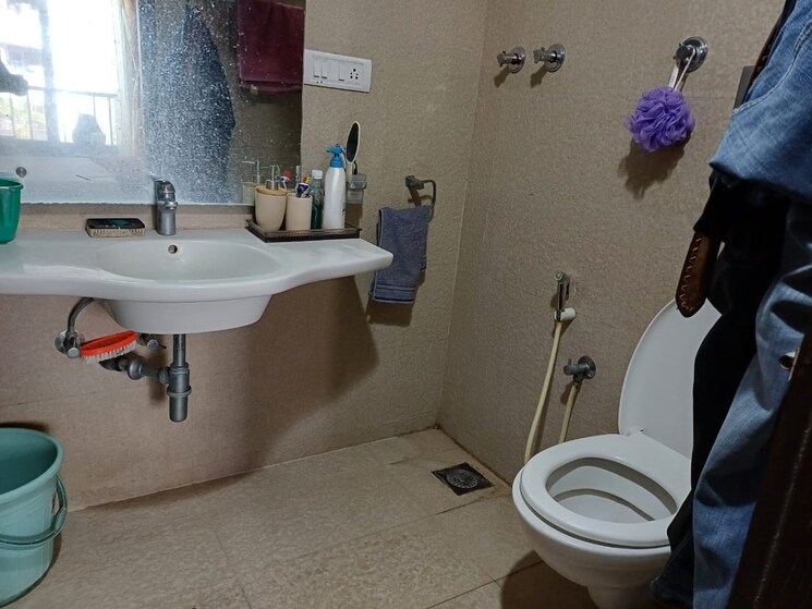 Bathroom, sjr-luxuria 3 Bedroom 1675 Sq.Ft. Apartment In Arekere Bangalore 9350080