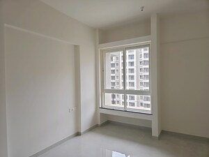 Room in 3 BHK Apartment at Nyati Era, Dhanori – for Sale