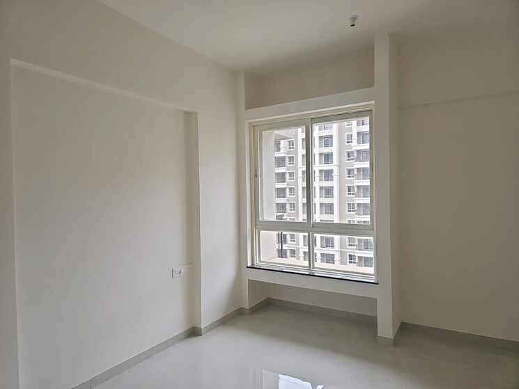 Room, nyati-era 3 Bedroom 1175 Sq.Ft. Apartment In Dhanori Pune 9350103