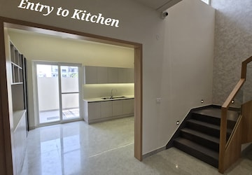 5 BHK Independent House For Sale in Aerocity