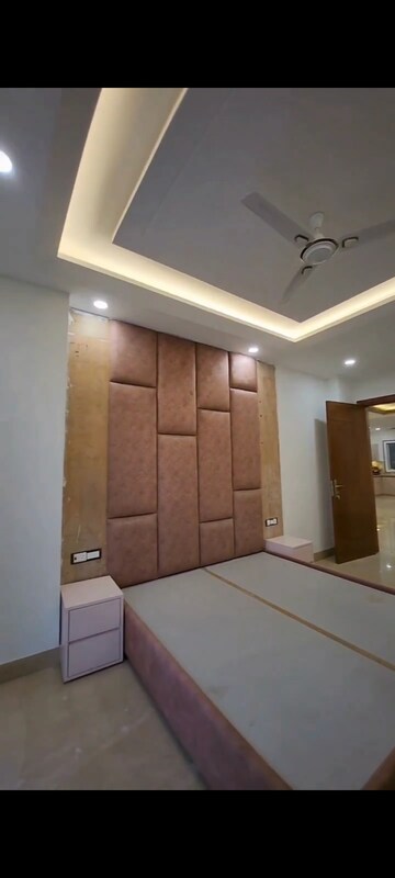 2.5 BHK Builder Floor For Sale in Baljit Nagar