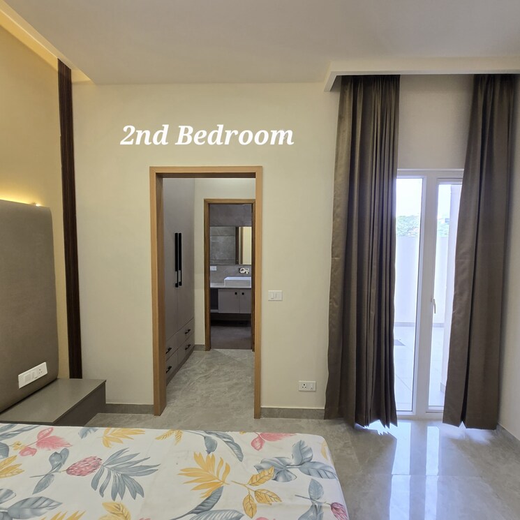 Living Room, aerocity 5 Bedroom 200 Sq.Ft. Independent House In Aerocity Mohali 9350308