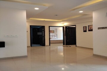 Living Room in 4 BHK Apartment at Amrapali Heartbeat City, Sector 107 – for Rent