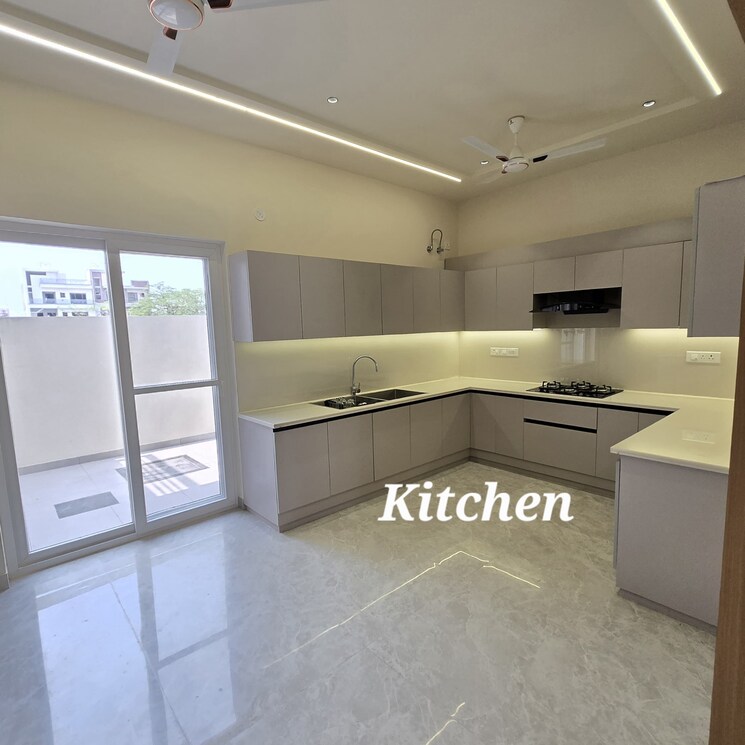 Bedroom, aerocity 5 Bedroom 200 Sq.Ft. Independent House In Aerocity Mohali 9350308