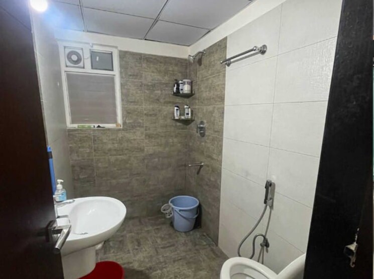 Bathroom, sm-homes-kondapur 2 Bedroom 1200 Sq.Ft. Apartment In Kondapur Hyderabad 9350180