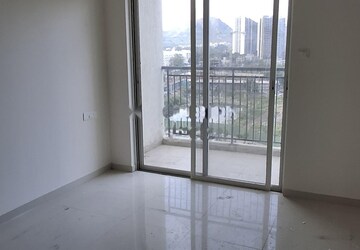 Room in 3 BHK Apartment at Godrej Nurture Pune, Mamurdi – for Rent