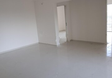 Room in 3 BHK Apartment at Godrej Nurture Pune, Mamurdi – for Rent