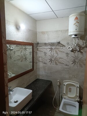 Bathroom in 1 BHK Apartment at Paramount Golfforeste, Zeta I Greater Noida – for Rent