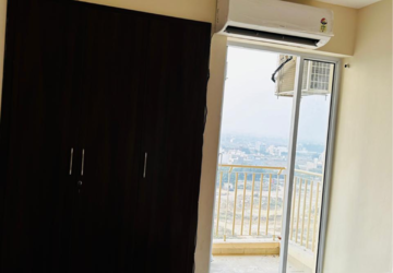 Room in 1 BHK Apartment at Wave Dream Homes, Ram Nagar – for Rent