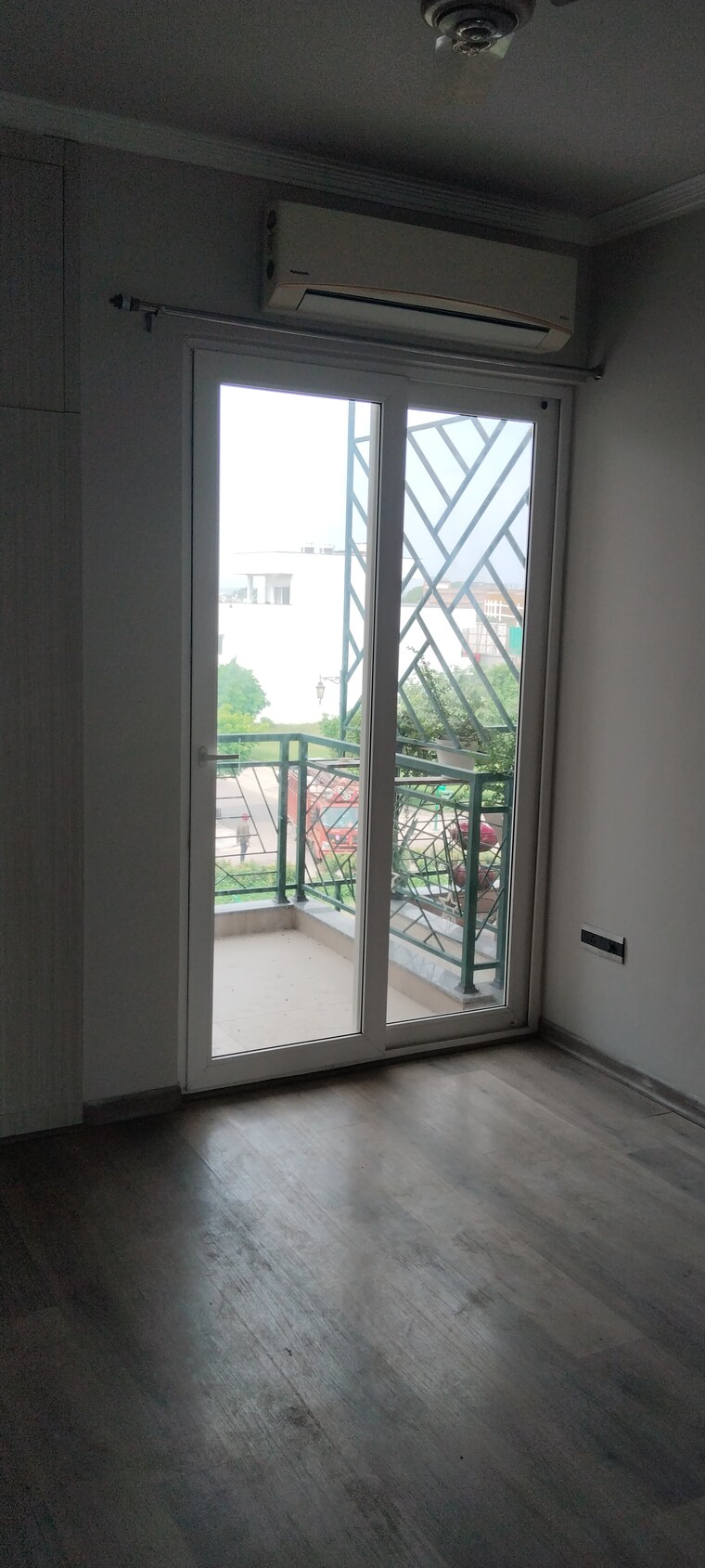 Room, central-park-flower-valley 2.5 Bedroom 1093 Sq.Ft. Builder Floor In Sohna Sector 33 Gurgaon 9350267