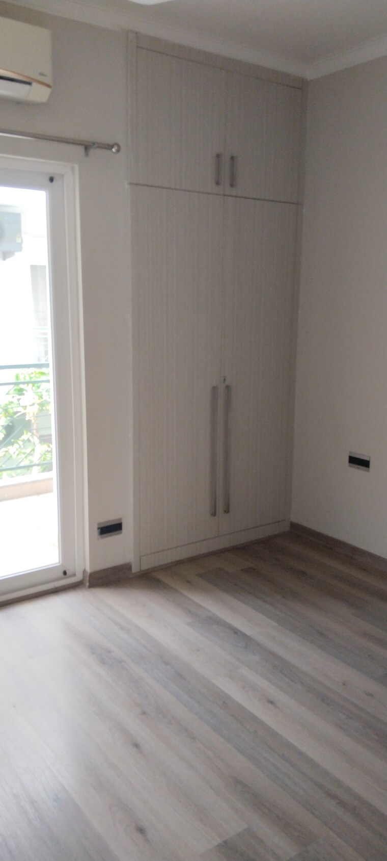 Room, central-park-flower-valley 2.5 Bedroom 1093 Sq.Ft. Builder Floor In Sohna Sector 33 Gurgaon 9350267