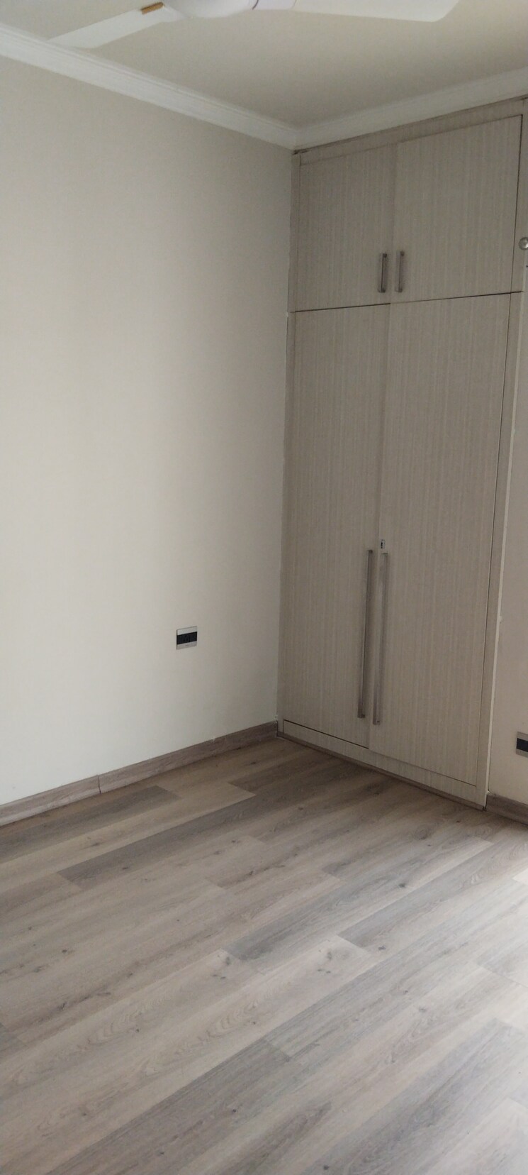 Room, central-park-3-flower-valley 2.5 Bedroom 1093 Sq.Ft. Builder Floor In Sohna Sector 33 Gurgaon 9350267