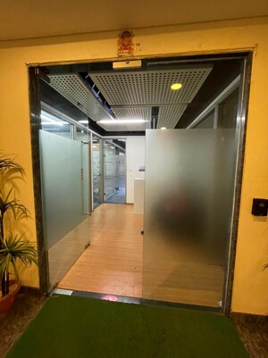 Furnished Amenities in  Office Space at South Tukoganj – for Rent