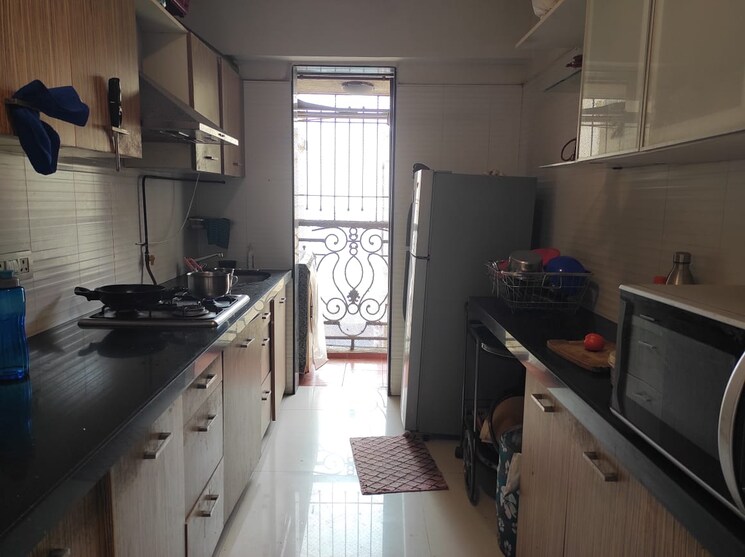 Kitchen, lake-primrose 2 Bedroom 970 Sq.Ft. Apartment In Powai Mumbai 9350212
