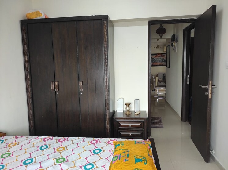 Bedroom, lake-primrose 2 Bedroom 970 Sq.Ft. Apartment In Powai Mumbai 9350212