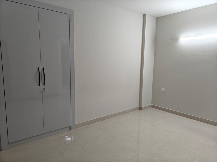 Room, tata-eureka-park 3 Bedroom 1285 Sq.Ft. Apartment In Sector 150 Noida 9350290