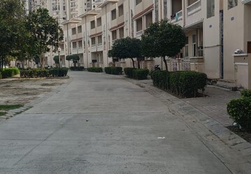 4 BHK Villa – Exterior View View at Supertech UpCountry Grand Circuit, Sector 17a Yamuna Expressway - for Sale