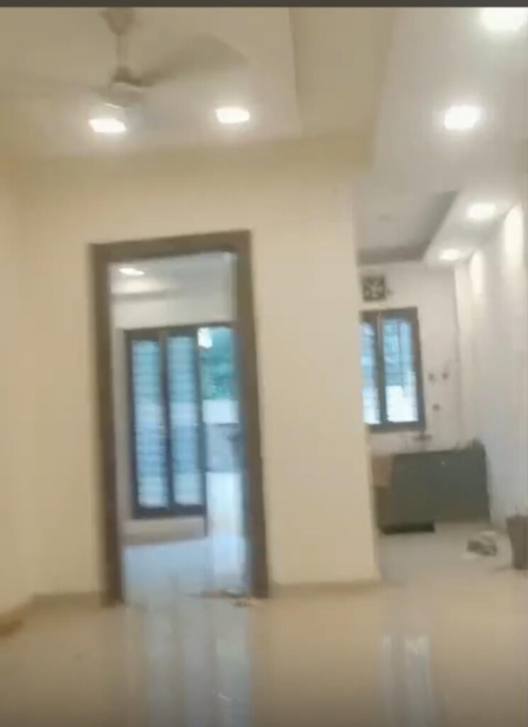 Room, vasundhara sector 5 3 Bedroom 1700 Sq.Ft. Builder Floor In Vasundhara Sector 5 Ghaziabad 9350261