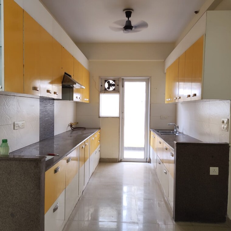 Kitchen, exotica-fresco 3 Bedroom 1690 Sq.Ft. Apartment In Sector 137 Noida 9350288