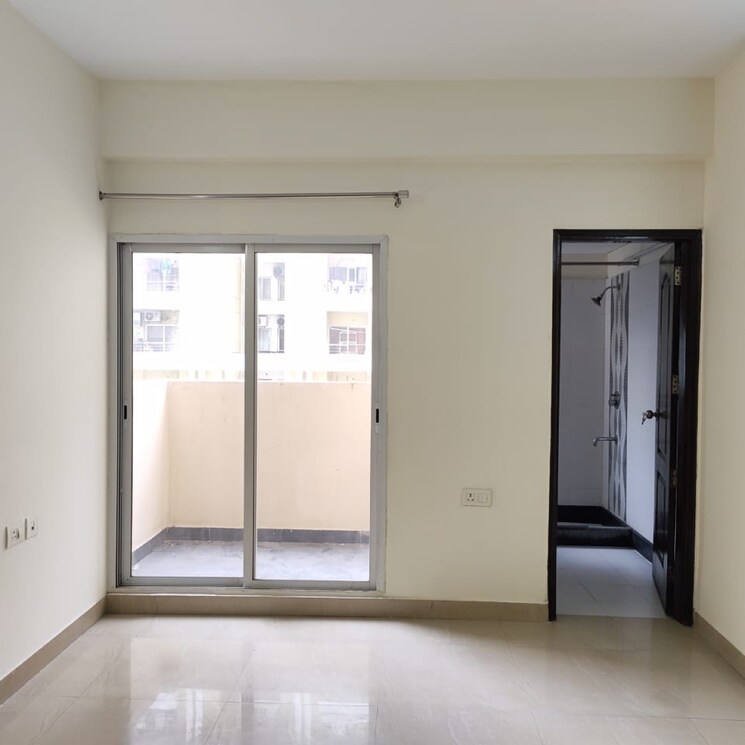 Room, exotica-fresco 3 Bedroom 1690 Sq.Ft. Apartment In Sector 137 Noida 9350288