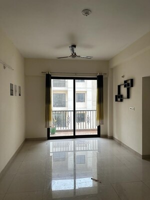 Room in 3 BHK Apartment at Shalimar Mannat, Faizabad Road – for Rent