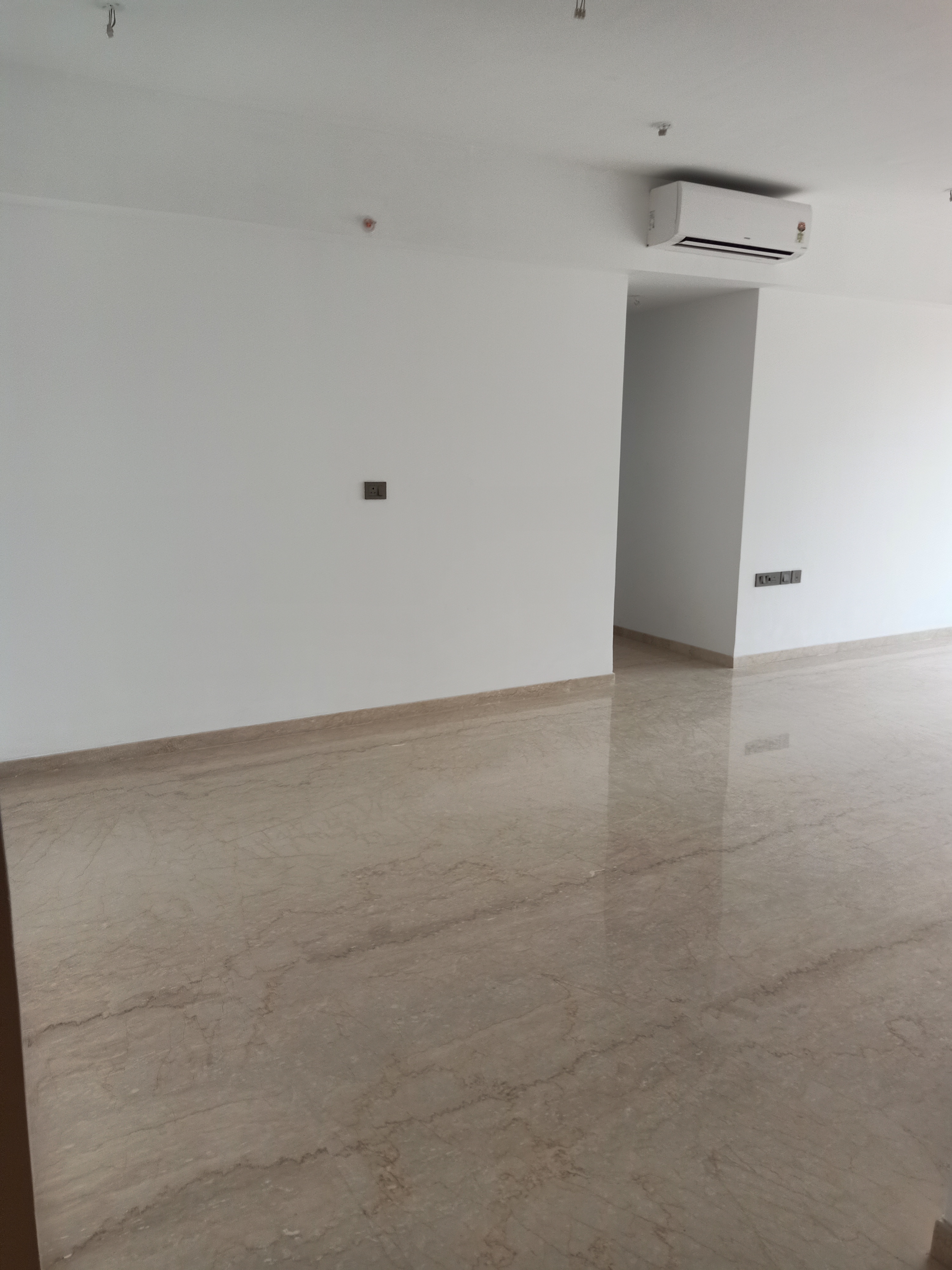 2 BHK + Pooja Room 760 Sq.Ft. Apartment in Peninsula Salsette 27