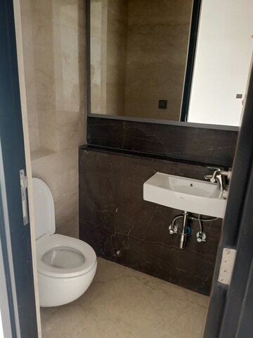 Bathroom in 2 BHK Apartment at Peninsula Salsette 27, Byculla – for Rent
