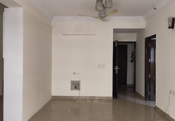 Room in 3 BHK Apartment at Exotica Fresco, Sector 137 – for Rent