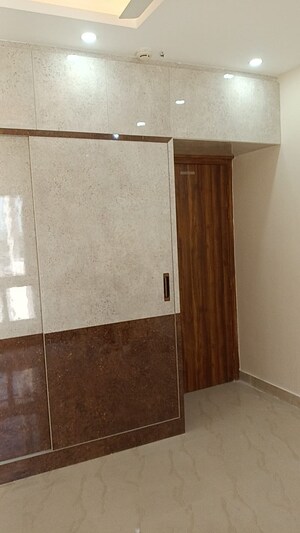 4 BHK Apartment For Rent in UPAVP Ganga Yamuna And Hindon Enclave, Pratap Vihar