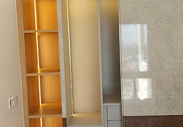 Furnished Amenities in 4 BHK Apartment at UPAVP Ganga Yamuna And Hindon Enclave, Pratap Vihar – for Rent