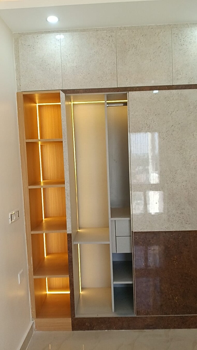 undefined, upavp-ganga-yamuna-and-hindon-enclave 4 Bedroom 2060 Sq.Ft. Apartment In Pratap Vihar Ghaziabad 9350370