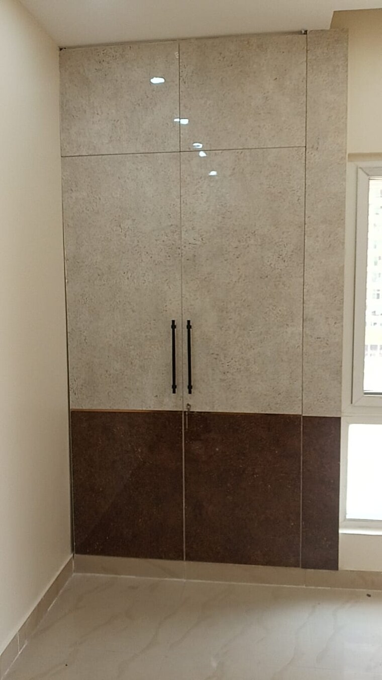 undefined, upavp-ganga-yamuna-and-hindon-enclave 4 Bedroom 2060 Sq.Ft. Apartment In Pratap Vihar Ghaziabad 9350370