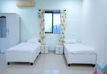 Pg For Rent in Vashi