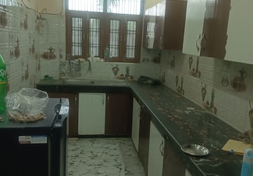 Kitchen in 3 BHK Independent House at Vishesh Khand, Gomti Nagar – for Rent
