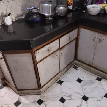 Kitchen in 2 BHK Builder Floor at RWA Apartments Sector 41, Sector 41 – for Rent