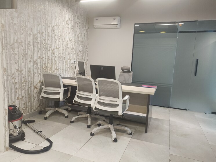 Team Area, sector 74 Commercial Office Space 1500 Sq.Ft. In Sector 74 Mohali 9350415