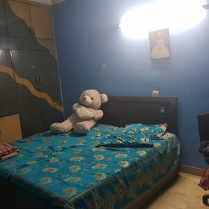 Bedroom in 4 BHK Apartment at Varun Enclave, Sector 28 – for Sale