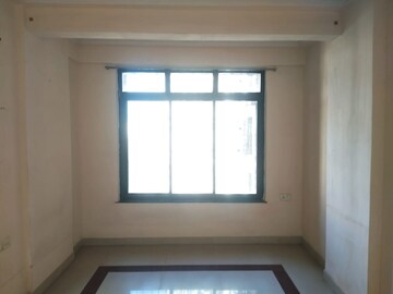 Room in 2 BHK Apartment at New Mhada Towers, Andheri West – for Rent