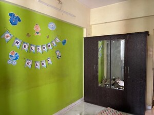 Room in 1 BHK Apartment at Soham CHS, Sanpada – for Rent