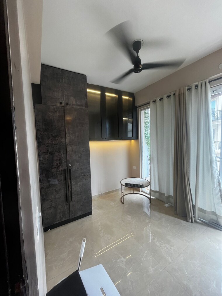 Living Room, signature-global-park-4-and-5 3 Bedroom 1120 Sq.Ft. Apartment In Sohna Sector 36 Gurgaon 9350531