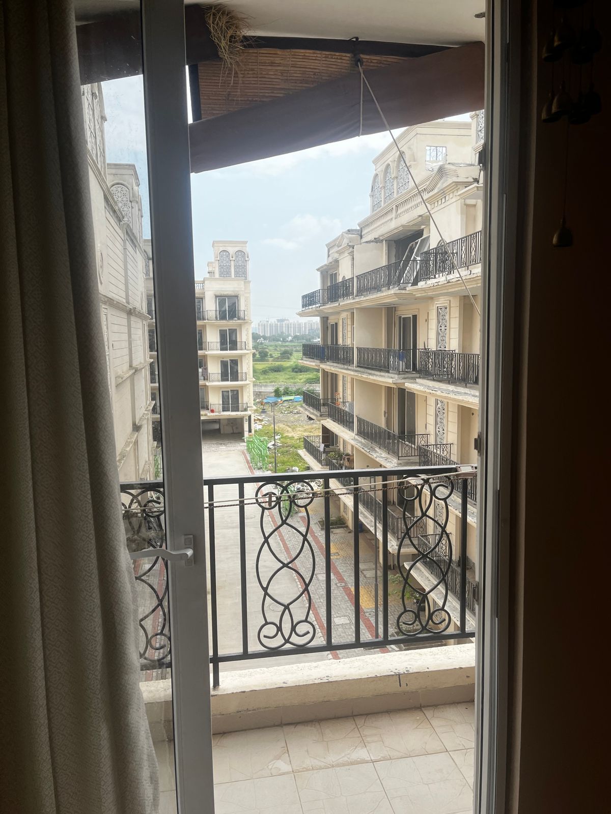 3 BHK + Extra Room 1120 Sq.Ft. Apartment in Signature Global Park 4 and 5