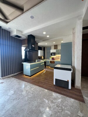 Kitchen in 3.5 BHK Builder Floor at SS Linden, Sector 84 – for Rent